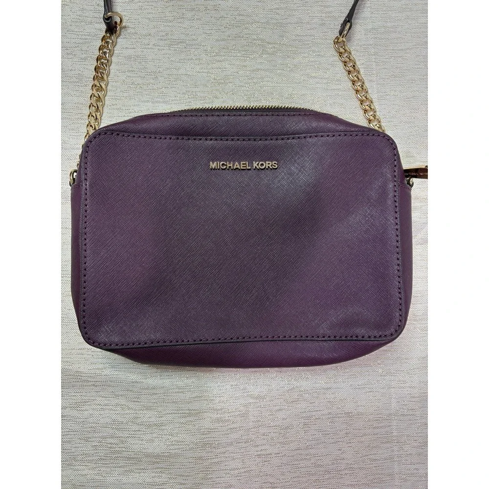 Michael Kors Purple Jet Set Travel crossbody
